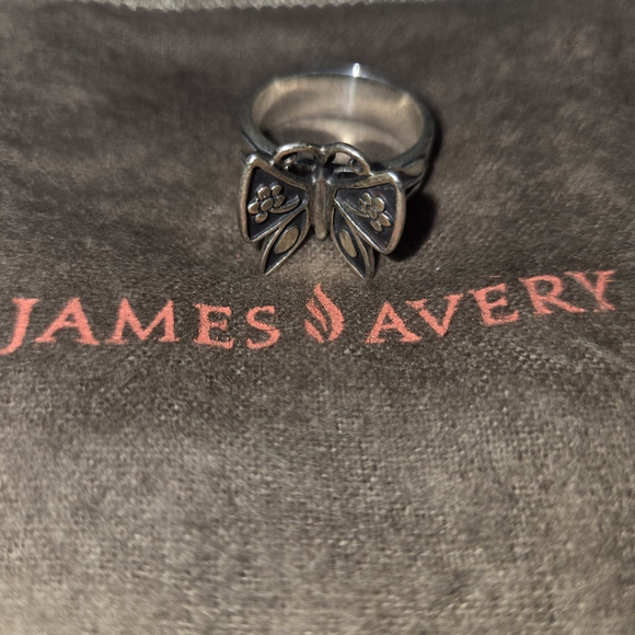James Avery Silver 3D Butterfly Ring - Picture 3 of 5